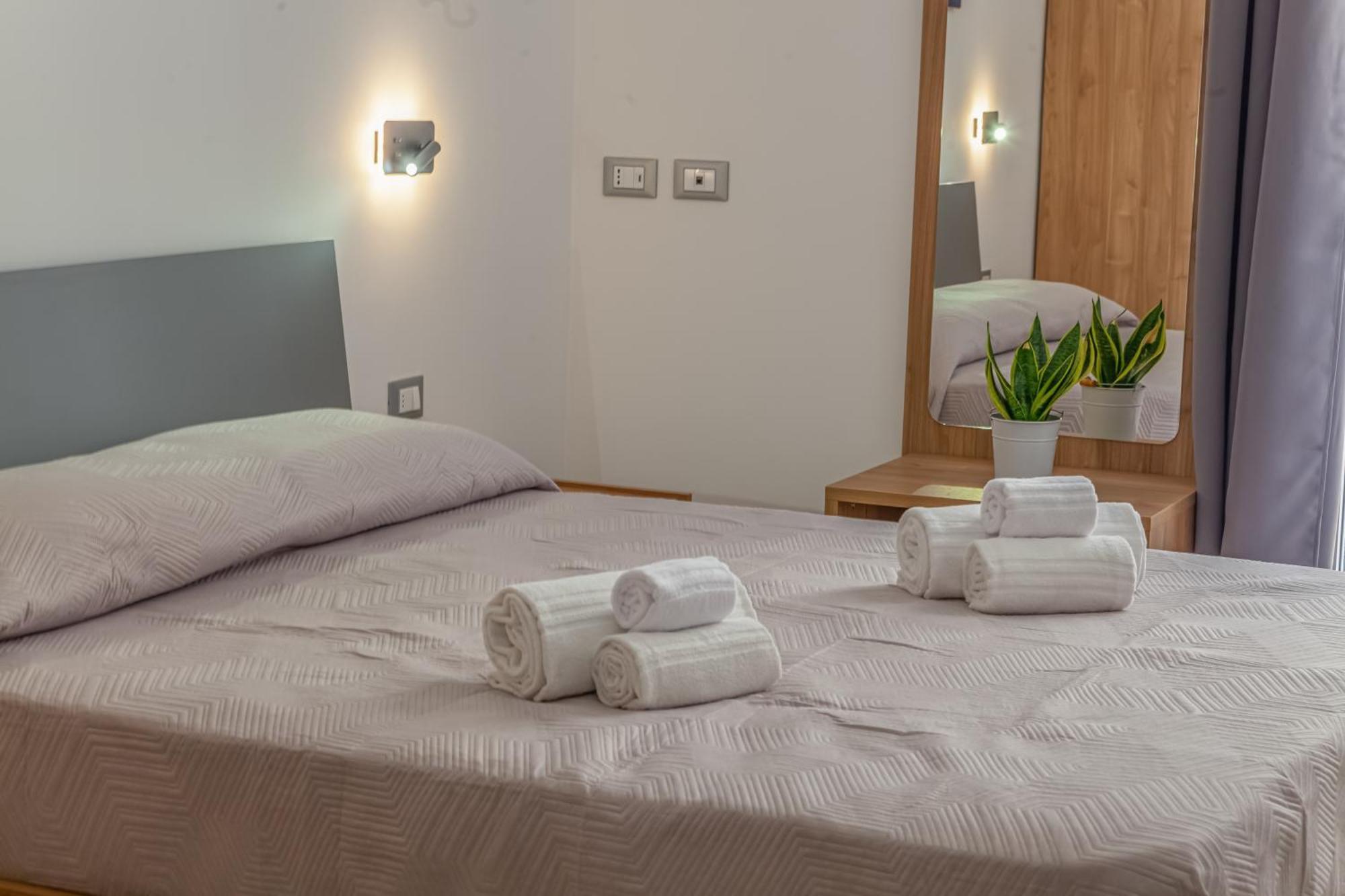 مارسالا Isgro Rooms المظهر الخارجي الصورة